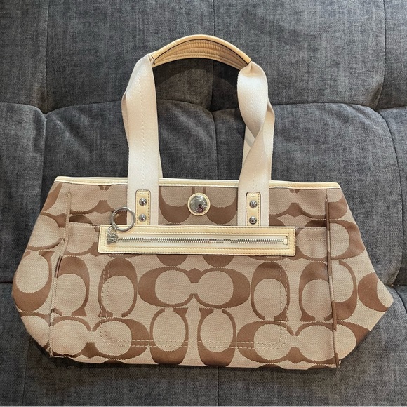 Coach Daisy Signature Khaki White/Cream Tote Purse - Picture 1 of 10